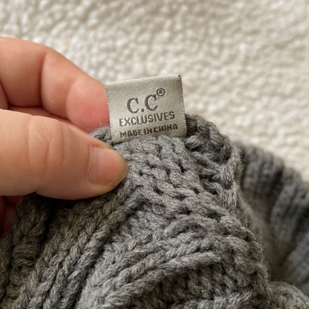 CC Beanie Slouchy Grey - Picture 4 of 5